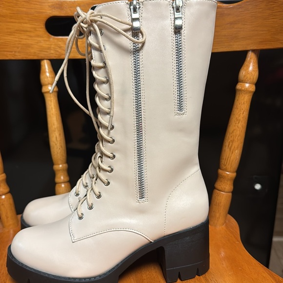Allegra K 7 NWOB cream colored calf high moto combat 3” chunky platform boots - Picture 1 of 8